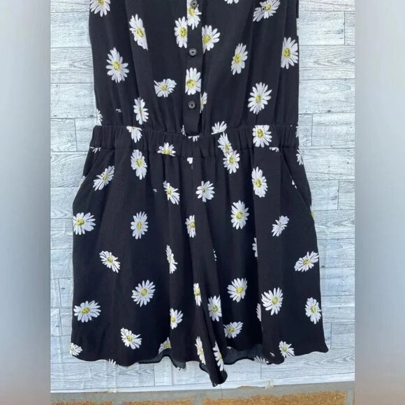 Kate Spade Daisy Dot Crepe Romper size 6 - Picture 5 of 14